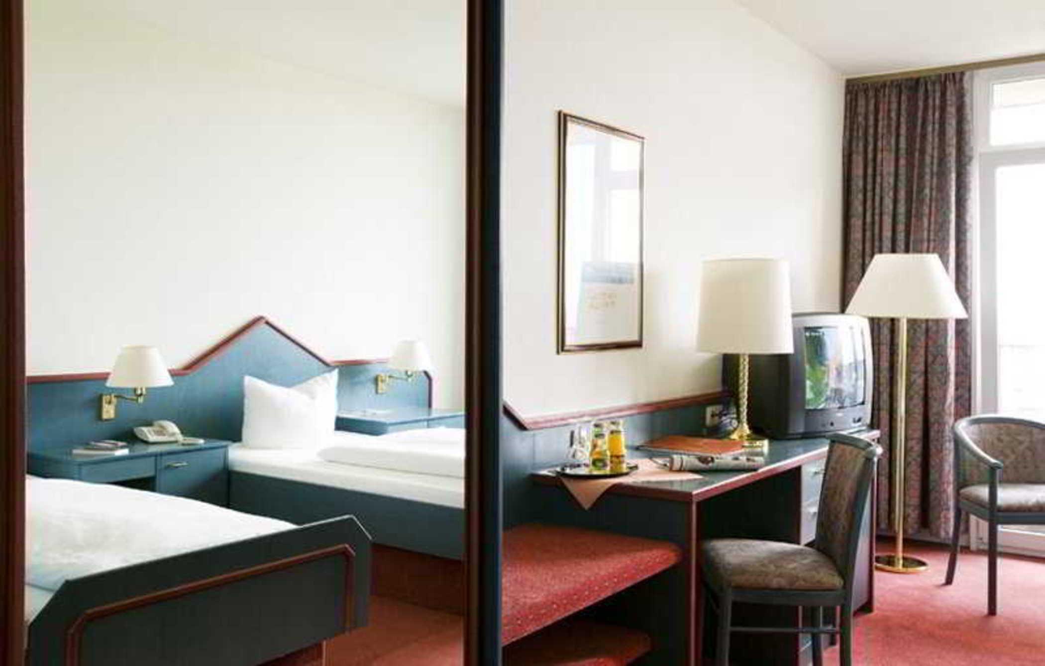 Tryp By Wyndham Bad Bramstedt Hotel Room photo